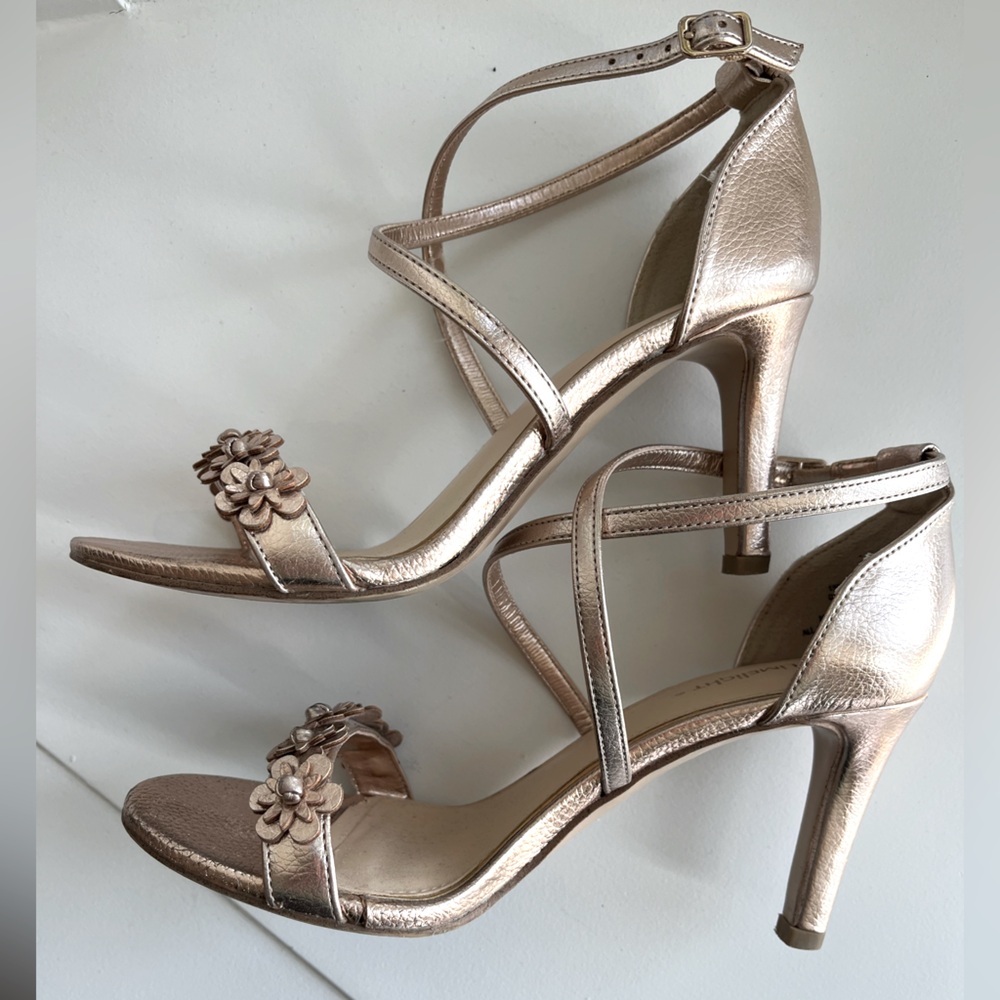πLimelight Rose Gold Strappy Sandals